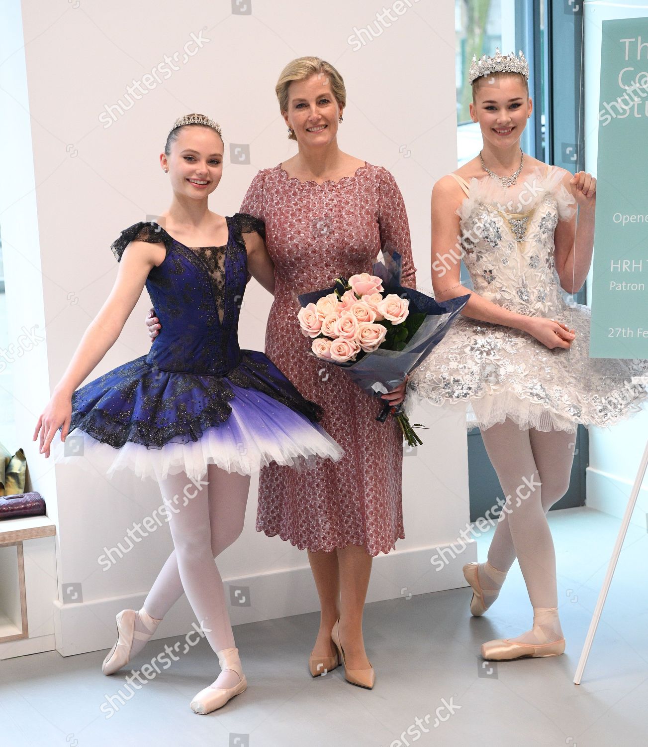 CASA REAL BRITÁNICA - Página 33 Sophie-countess-of-wessex-opens-a-new-studio-for-central-school-of-ballet-london-uk-shutterstock-editorial-10568616an