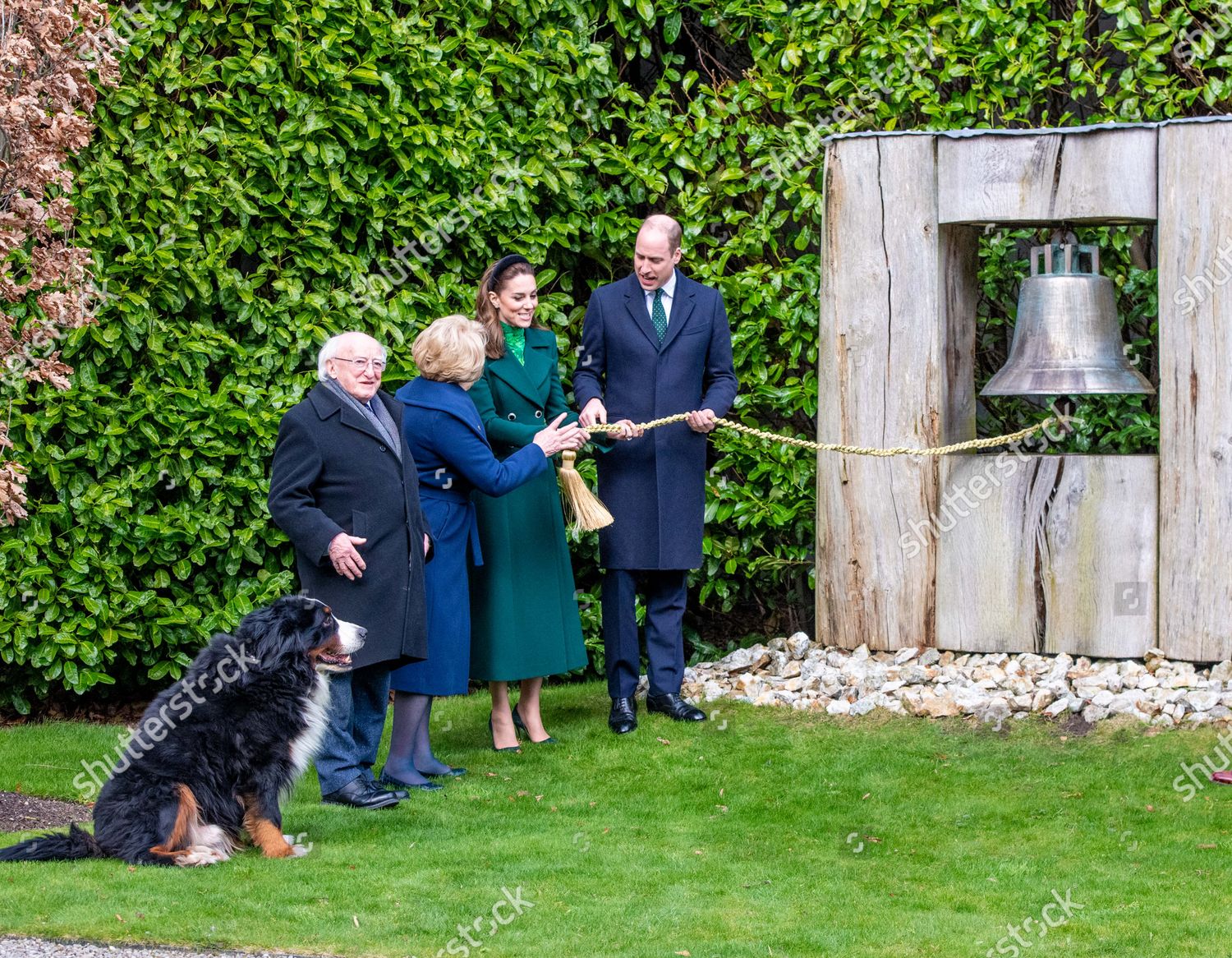 CASA REAL BRITÁNICA - Página 35 Prince-william-and-catherine-duchess-of-cambridge-visit-to-ireland-shutterstock-editorial-10573446al