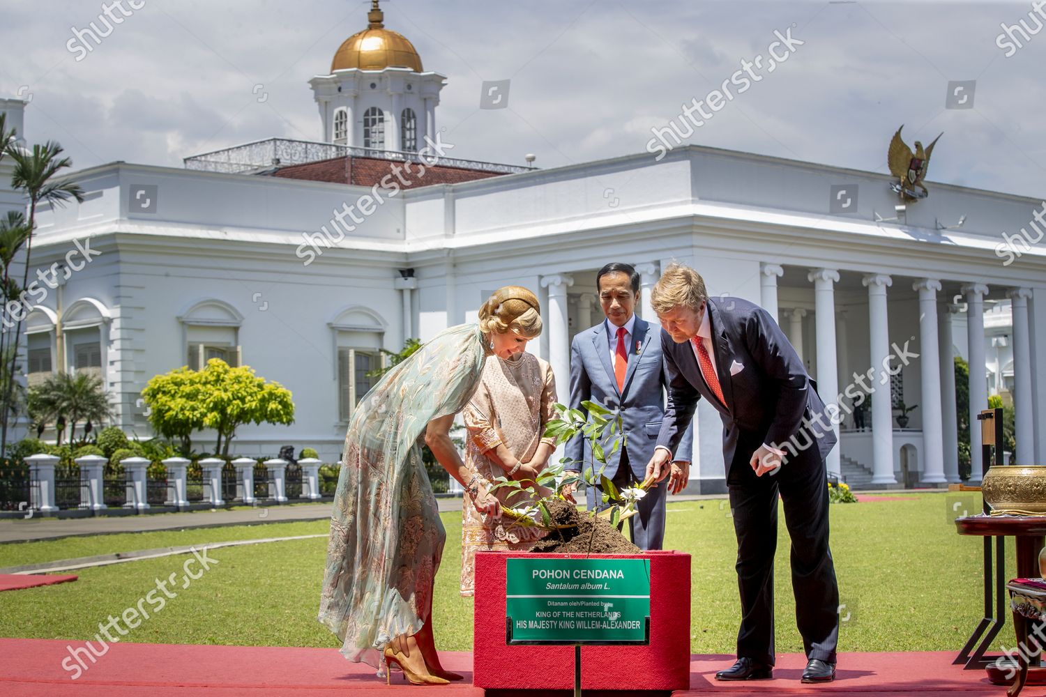 dutch-royals-visit-to-indonesia-shutterstock-editorial-10578533ad.jpg
