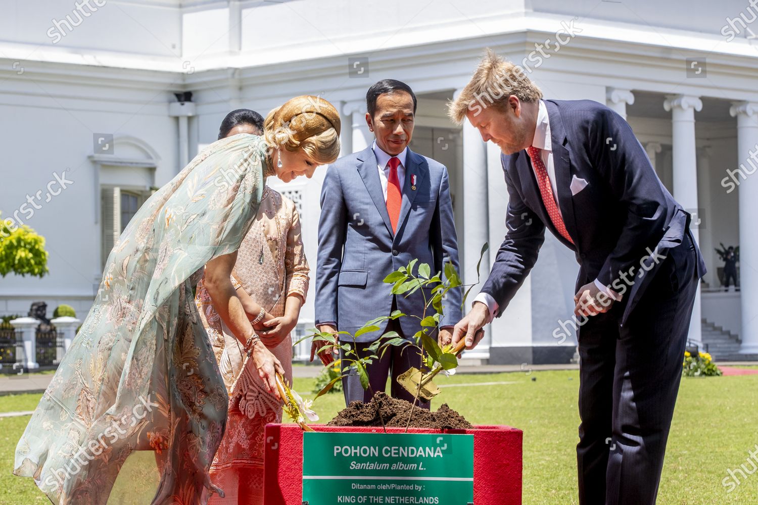 dutch-royals-visit-to-indonesia-shutterstock-editorial-10578533af.jpg