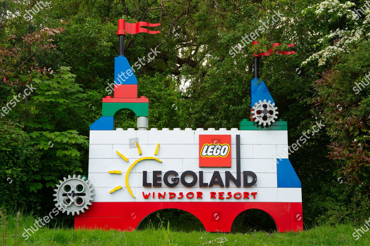 Normally Very Busy Legoland Windsor Resort Editorial Stock Photo ...