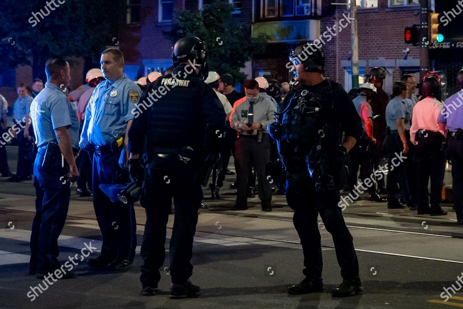 Philadelphia Uniformed Police Swat Units Prepare Editorial Stock Photo ...