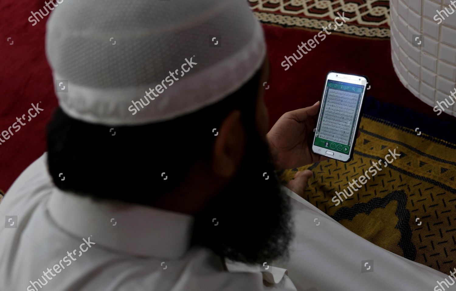 Palestinians Perform Dawn Prayer Salat Alfajr Mosque Editorial Stock Photo Stock Image Shutterstock