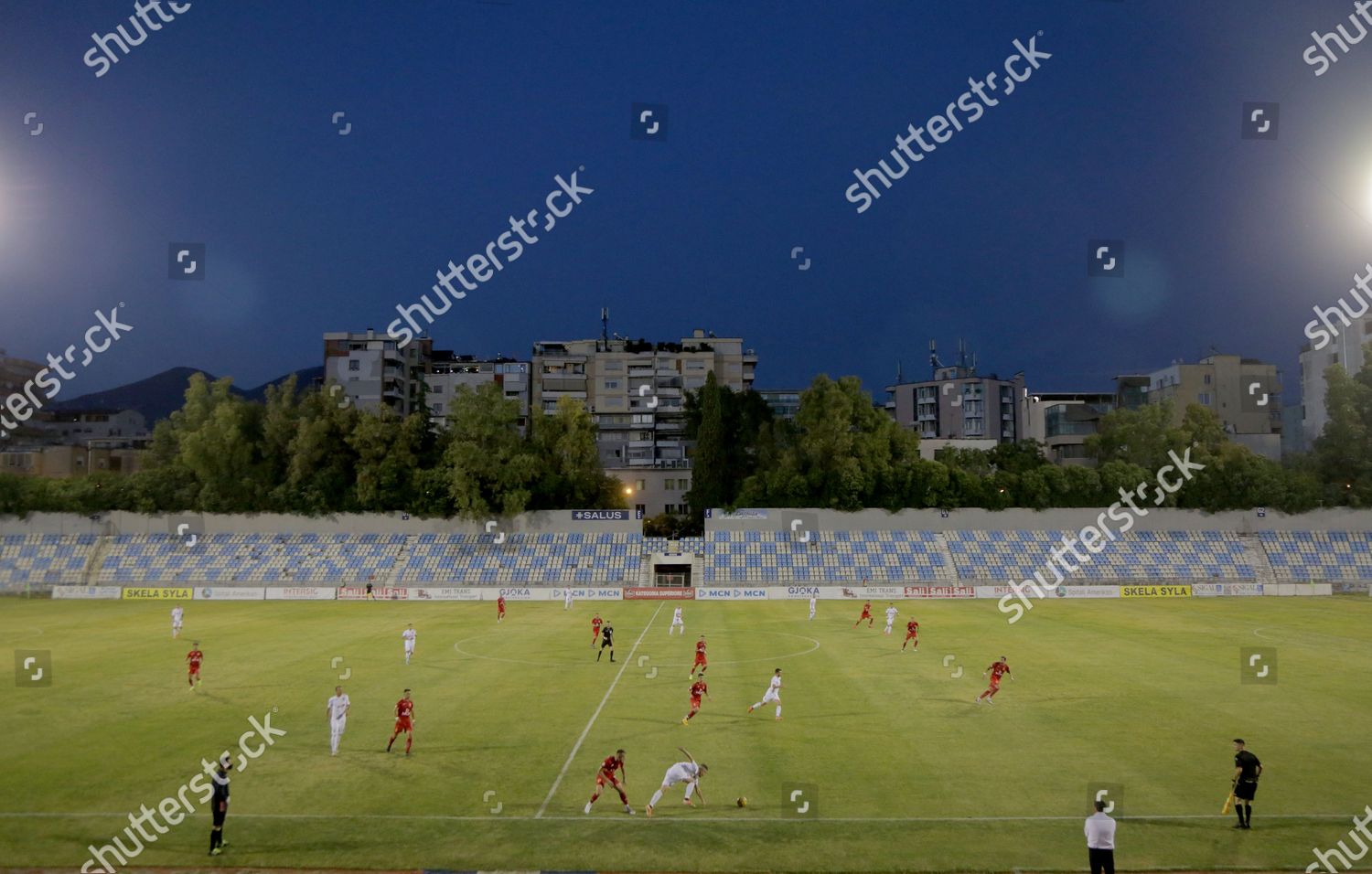 Stadiumi Selman Stërmasi 