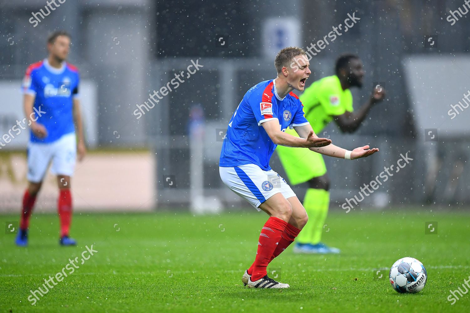 Finn Porath Holstein Kiel Reacts During Second Editorial Stock Photo Stock Image Shutterstock