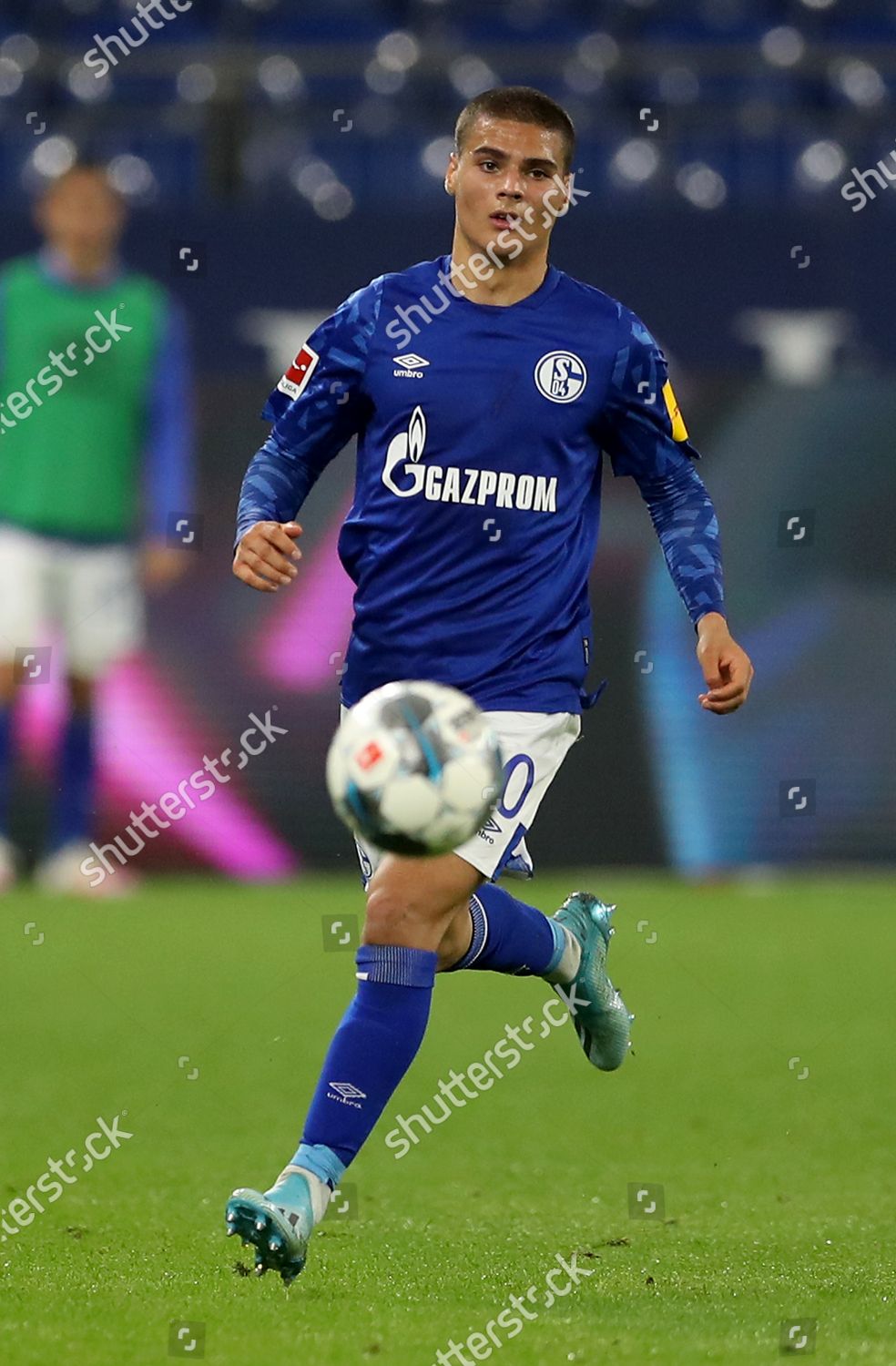 Can Bozdogan Schalke Runs Ball During Bundesliga のエディトリアルストック写真 ストック画像 Shutterstock