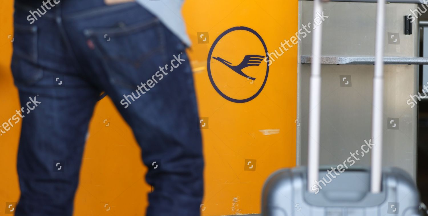 View German Flag Carrier Lufthansas Logo Editorial Stock Photo Stock Image Shutterstock
