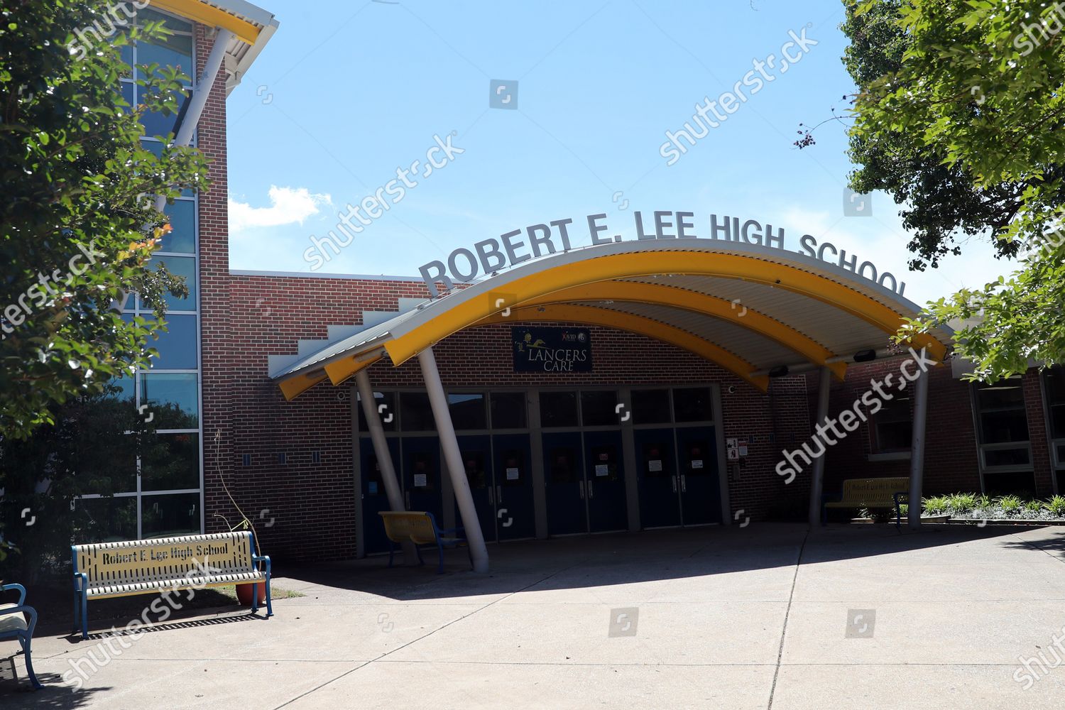 View Robert E Lee High School Editorial Stock Photo - Stock Image |  Shutterstock