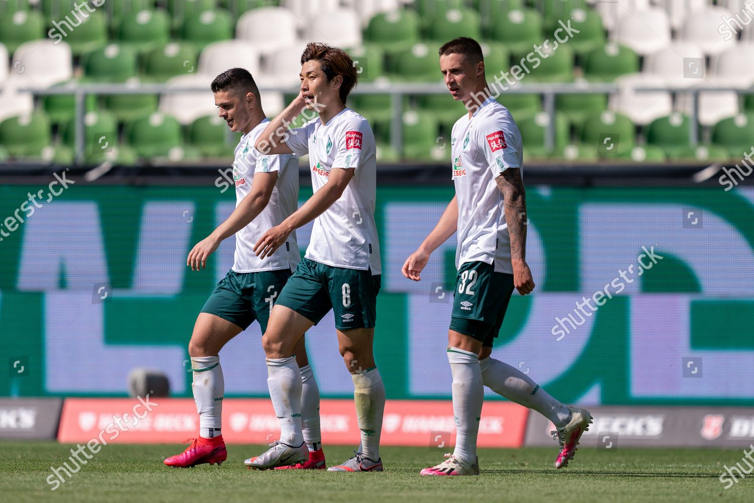Milot Rashica Werder Bremen 07 Yuya Osako Editorial Stock Photo Stock Image Shutterstock