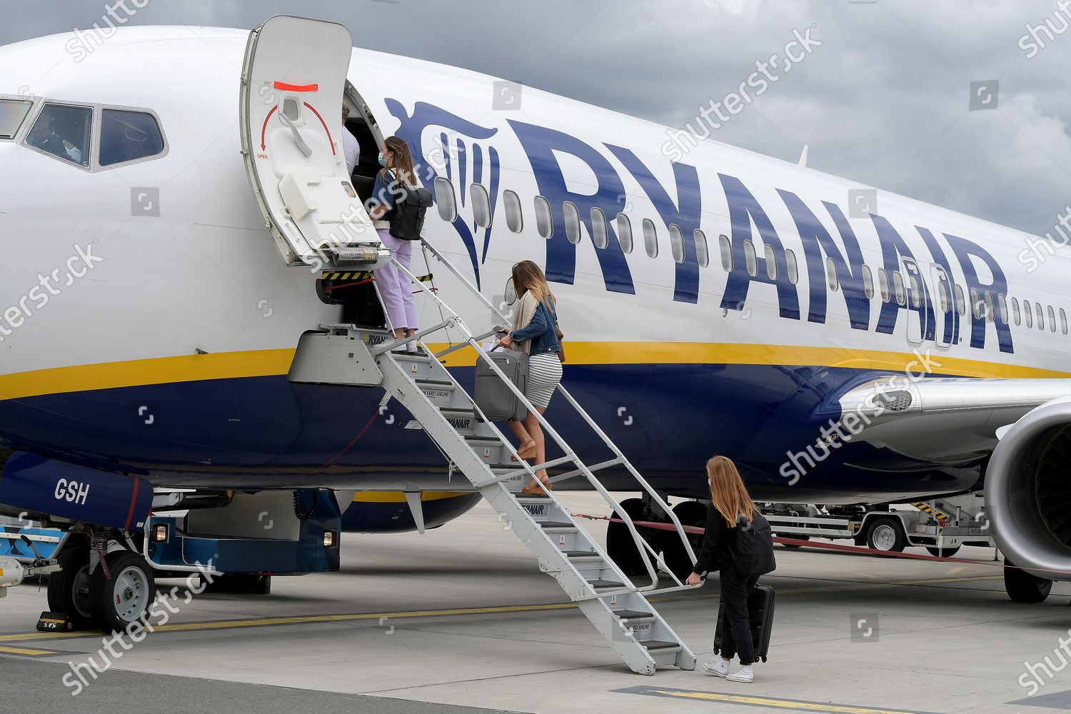 Air Travellers Prepare Takeoff First Passenger Editorial Stock Photo ...