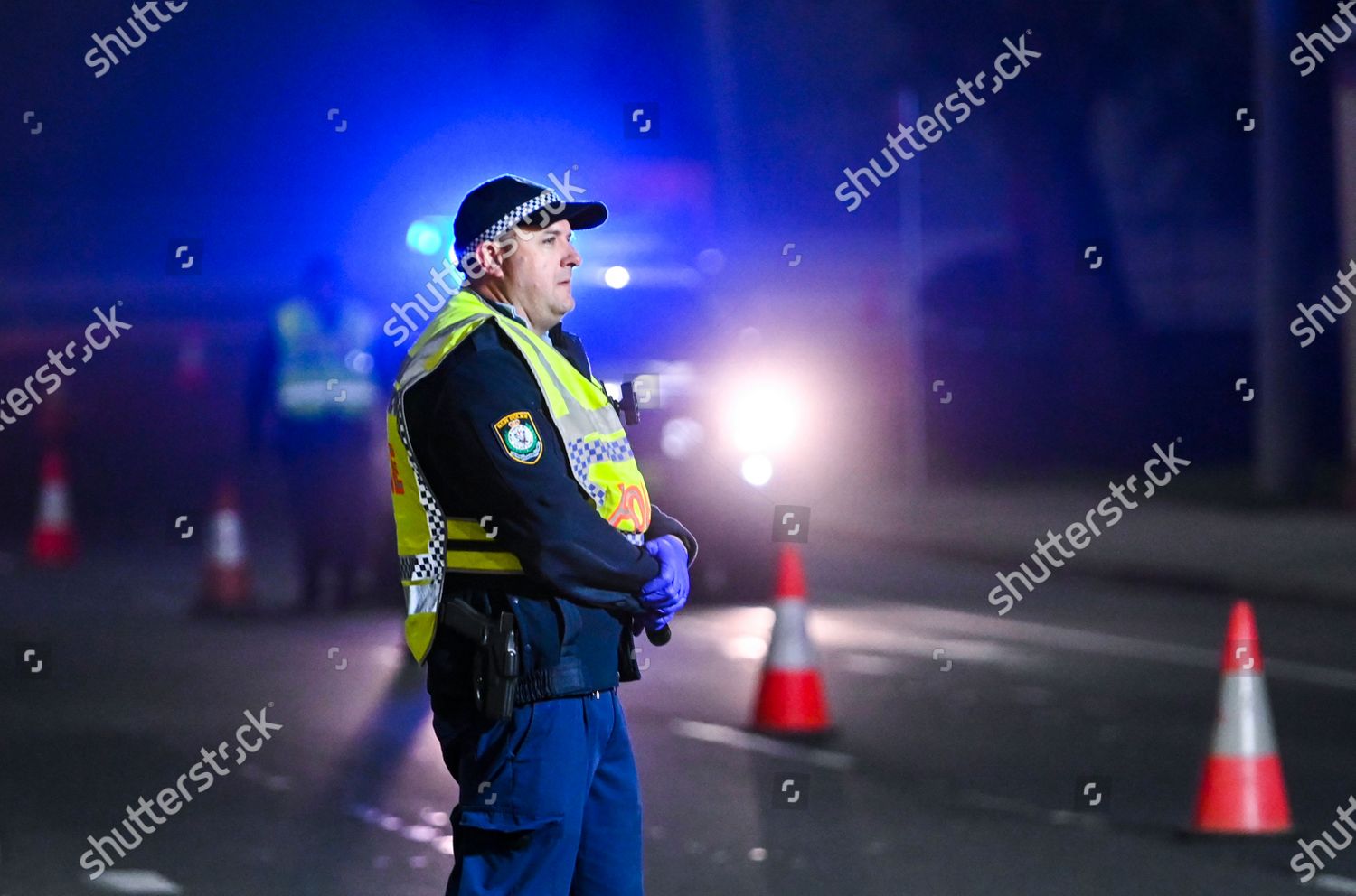 nsw-police-officer-on-duty-border-editorial-stock-photo-stock-image