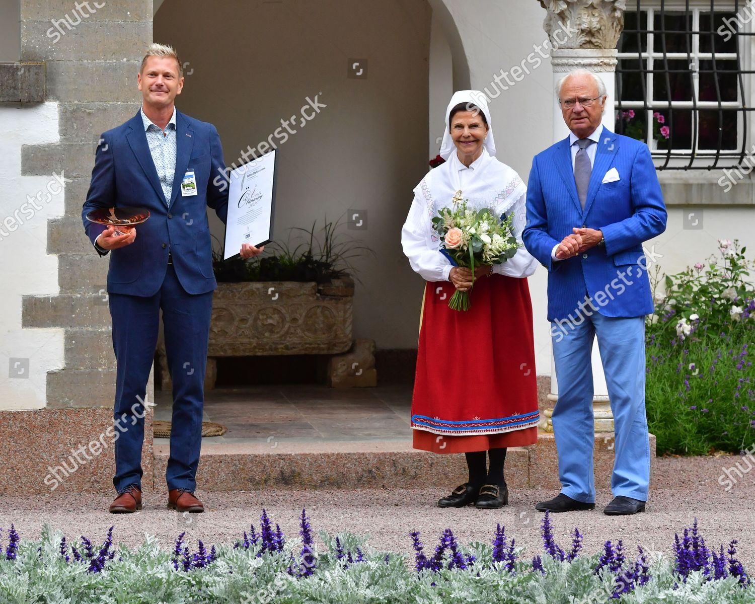 CASA REAL DE SUECIA - Página 52 Oland-inhabitant-of-the-year-2020-borgholm-solliden-sweden-shutterstock-editorial-10707745b