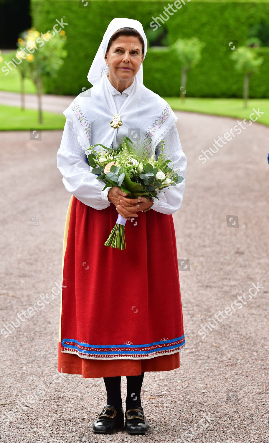 CASA REAL DE SUECIA - Página 52 Oland-inhabitant-of-the-year-2020-borgholm-solliden-sweden-shutterstock-editorial-10707745l