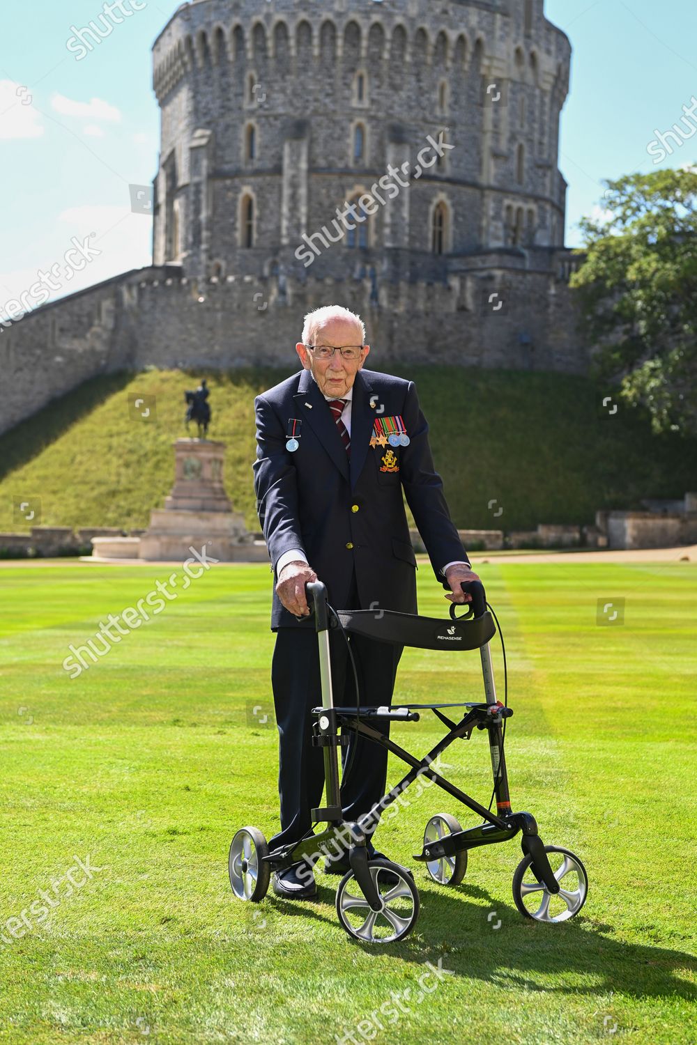 Sir Captain Tom Moore Gets His Editorial Stock Photo Stock Image   Shutterstock 10714729bv 