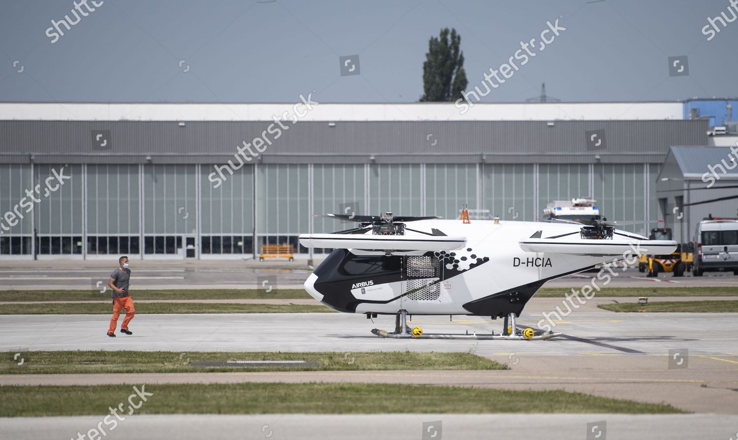Electricallypowered Vertical Takeoff Landing Aircraft Cityairbus Lands Redaktionelles Stockfoto Stockbild Shutterstock