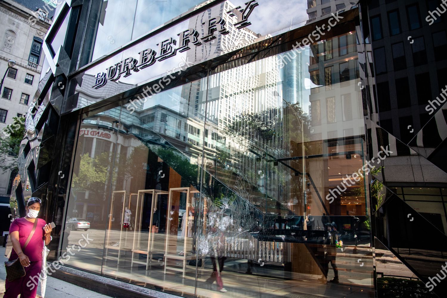 Broken Windows Burberry Store Seen After Editorial Stock Photo - Stock  Image | Shutterstock
