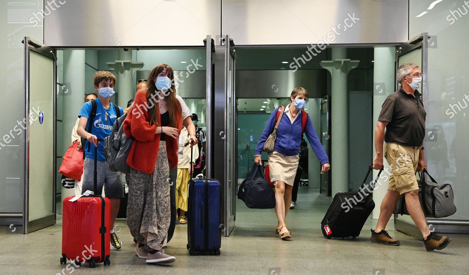 Passengers Wearing Face Masks Arrive Eurostar Editorial Stock Photo