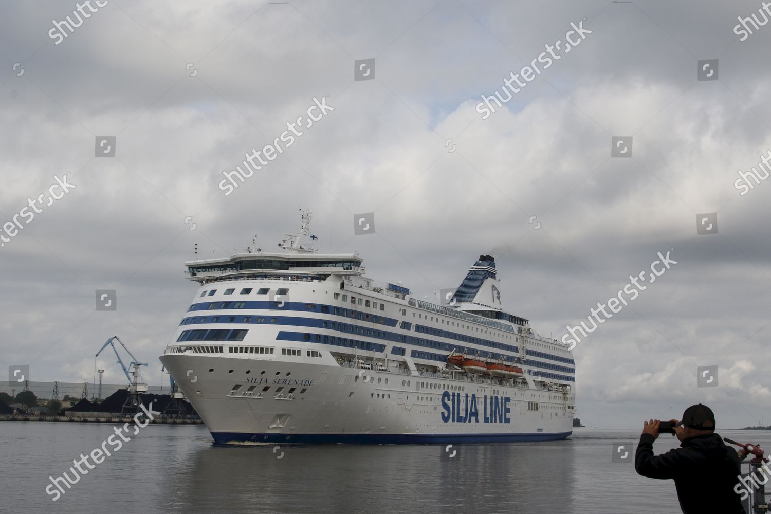 Cruiseferry Ms Silja Serenade Owned By -aiheista toimituksellista kuvaa –  toimituksellinen arkistovalokuva – Arkistokuva | Shutterstock