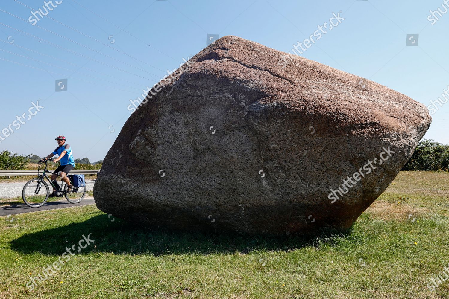 90 Tonnes Granite Boulder Displayed Entrance Editorial Stock Photo