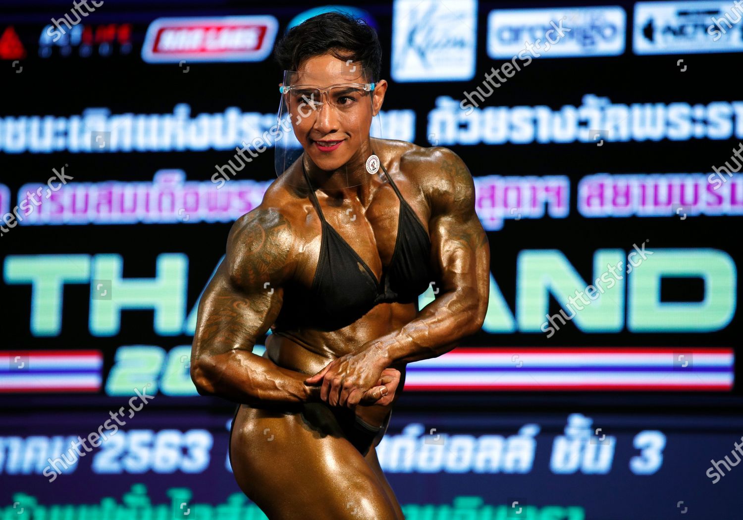 Muscle thai female Florina Petcu