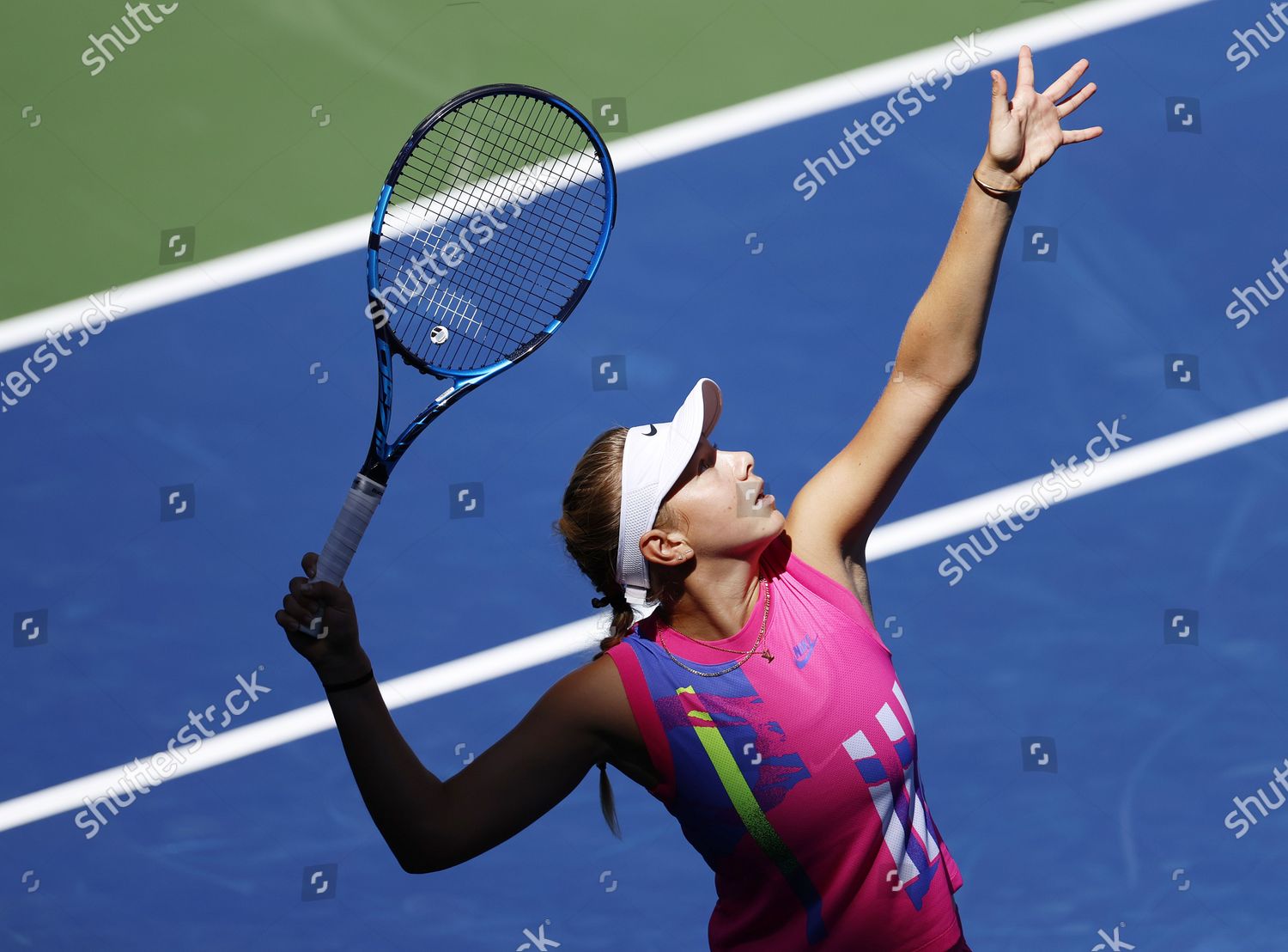 Amanda Anisimova Us Serves Maria Sakkari Editorial Stock Photo - Stock