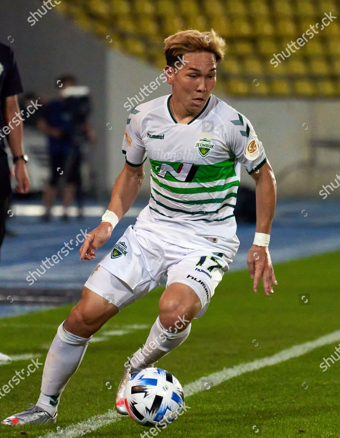 Takahiro Kunimoto Jeonbuk Hyundai Motors Fc Dribbles Editorial Stock Photo Stock Image Shutterstock