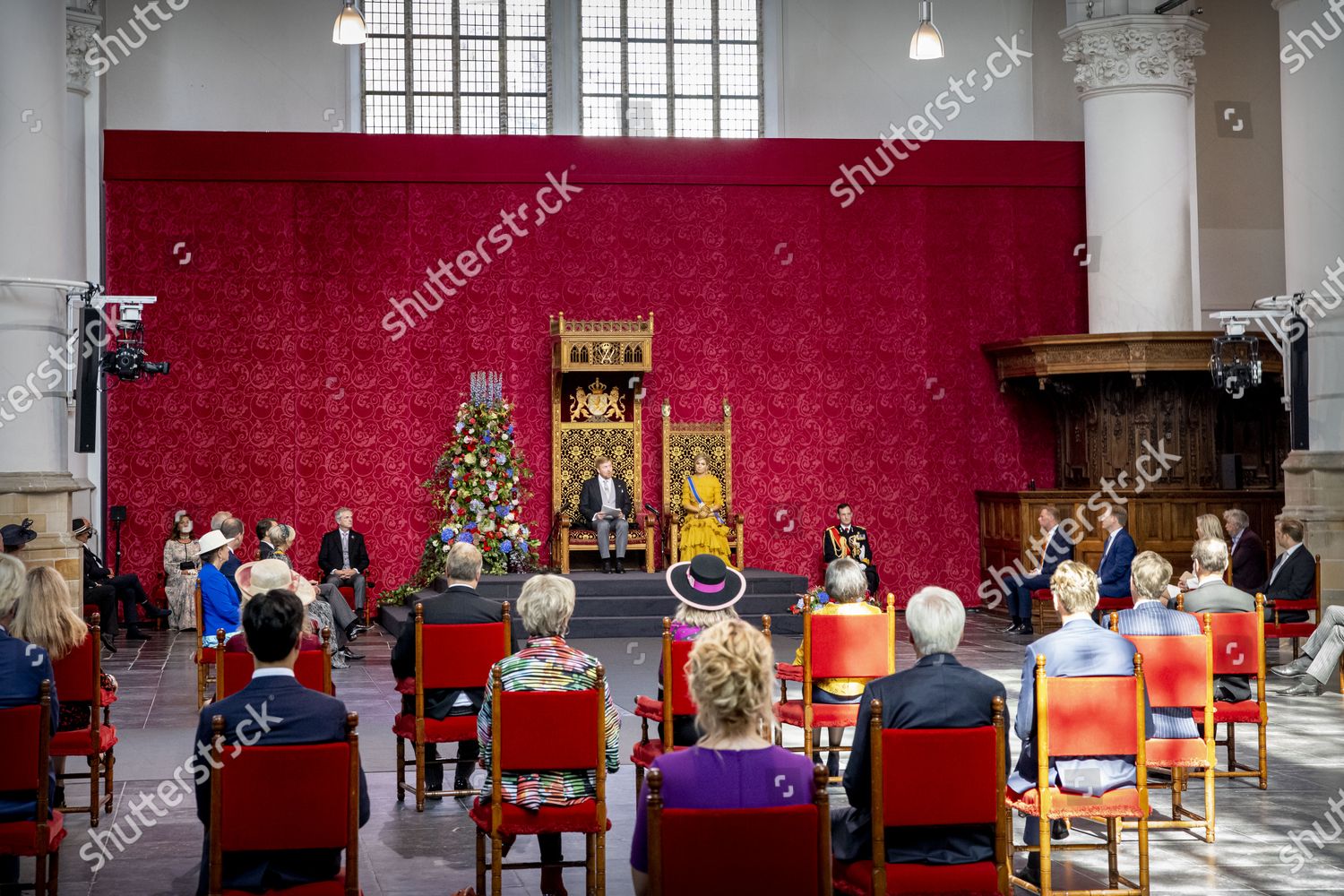 CASA REAL HOLANDESA - Página 62 Prinsjesdag-ceremony-the-hague-the-netherlands-shutterstock-editorial-10777298aw