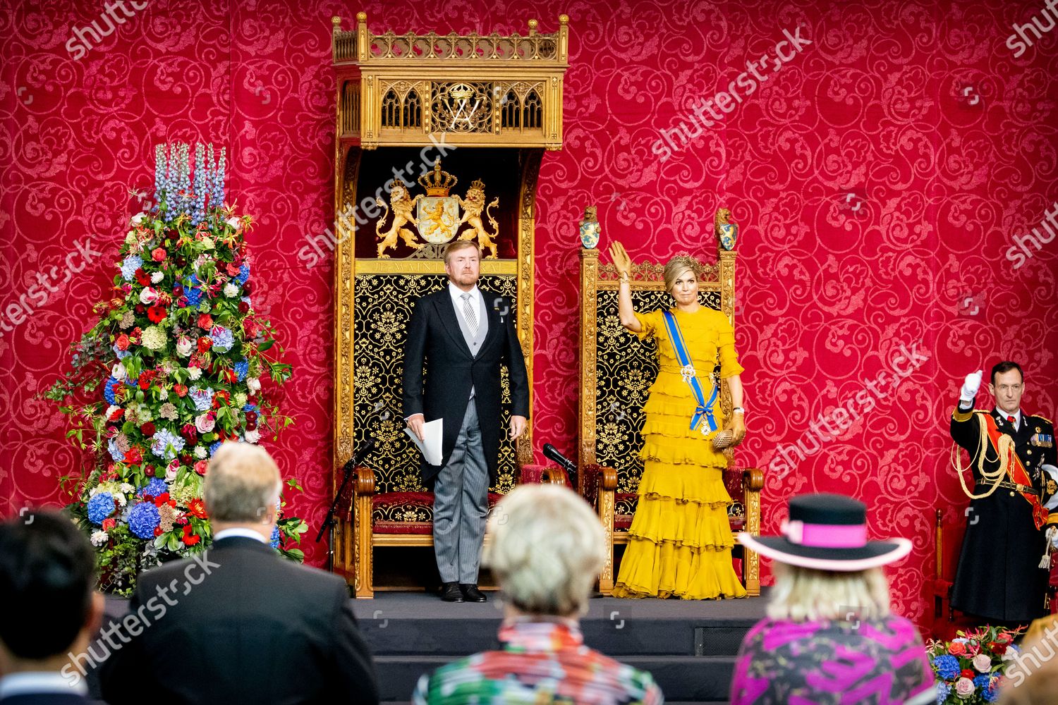 CASA REAL HOLANDESA - Página 63 Prinsjesdag-ceremony-the-hague-the-netherlands-shutterstock-editorial-10777298bb