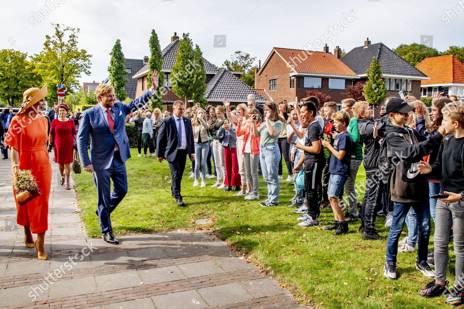 CASA REAL HOLANDESA - Página 66 King-willem-alexander-and-queen-maxima-visit-to-south-east-friesland-the-netherlands-shutterstock-editorial-10779750cs