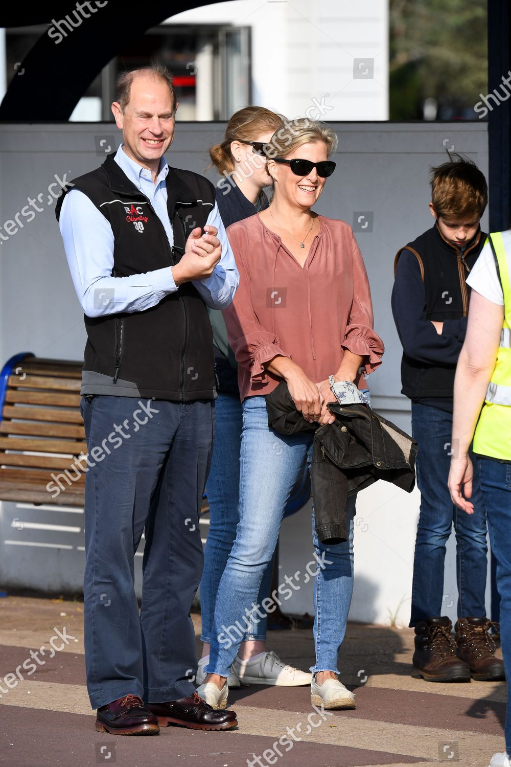 prince-edward-and-sophie-countess-of-wessex-great-british-beach-clean-southsea-beach-portsmouth-uk-shutterstock-editorial-10782998a.jpg