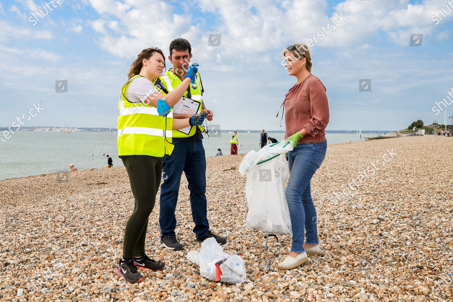 prince-edward-and-sophie-countess-of-wessex-great-british-beach-clean-southsea-beach-portsmouth-uk-shutterstock-editorial-10782998am.jpg