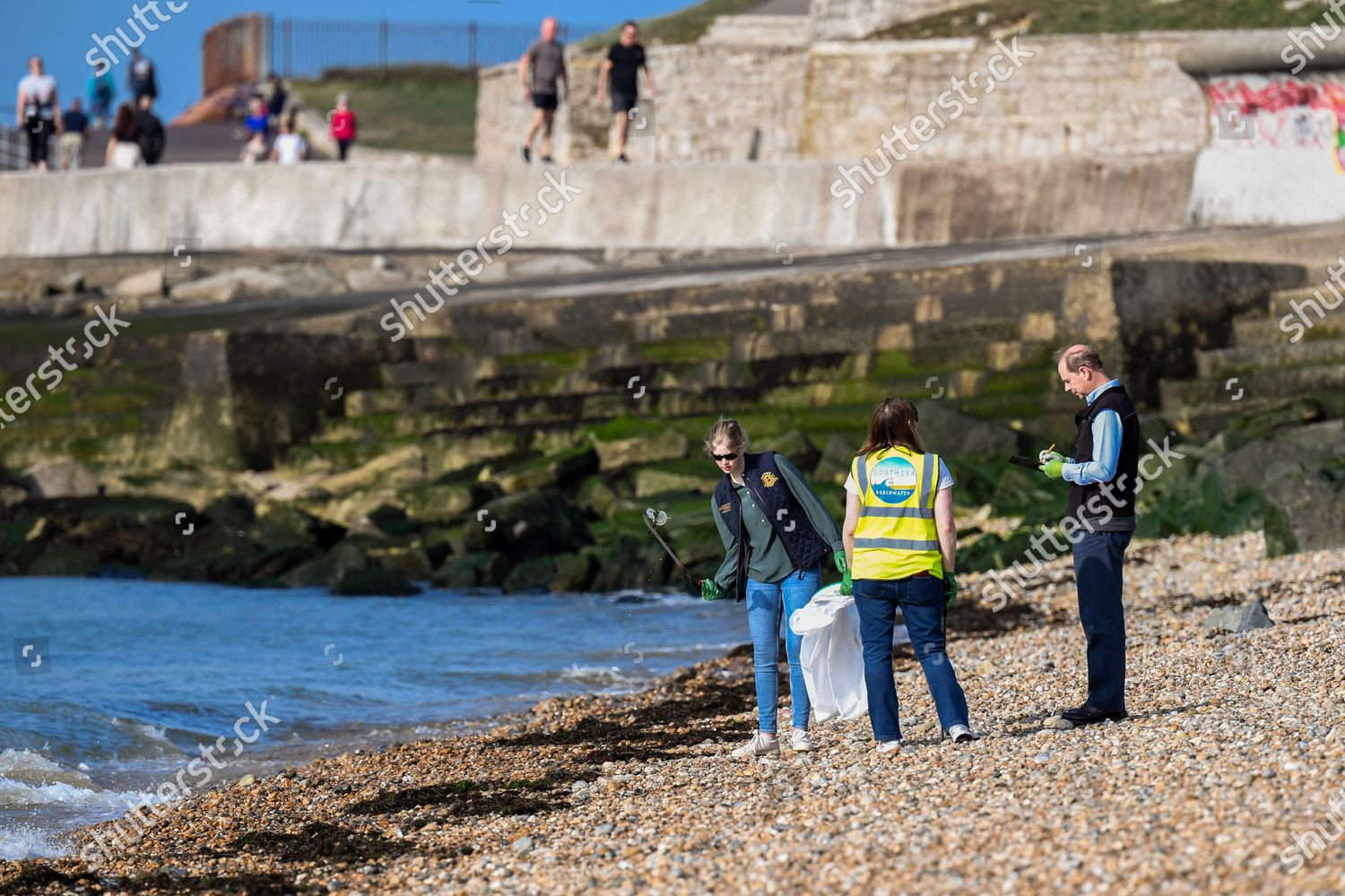 prince-edward-and-sophie-countess-of-wessex-great-british-beach-clean-southsea-beach-portsmouth-uk-shutterstock-editorial-10782998bs.jpg