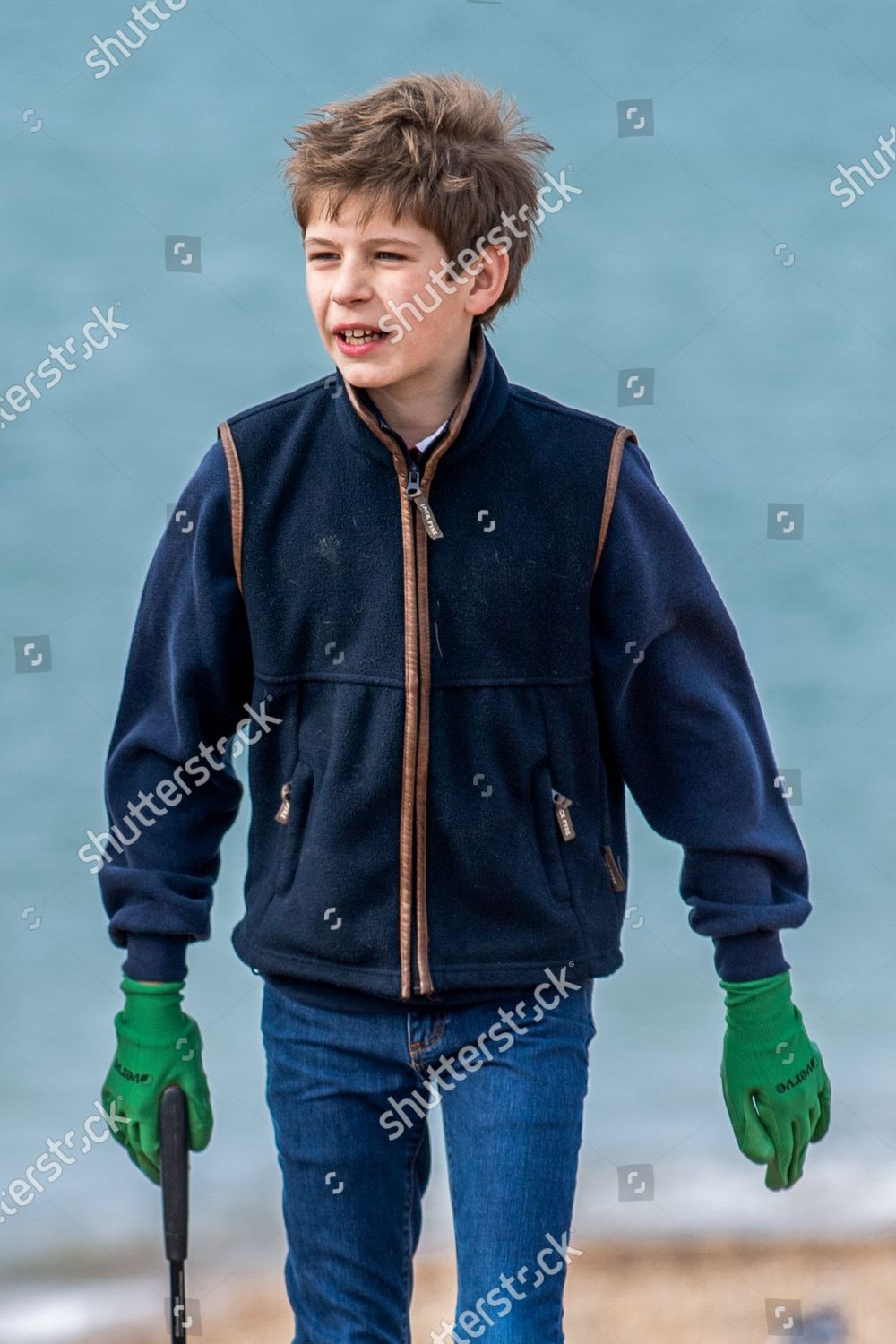 prince-edward-and-sophie-countess-of-wessex-great-british-beach-clean-southsea-beach-portsmouth-uk-shutterstock-editorial-10782998db.jpg