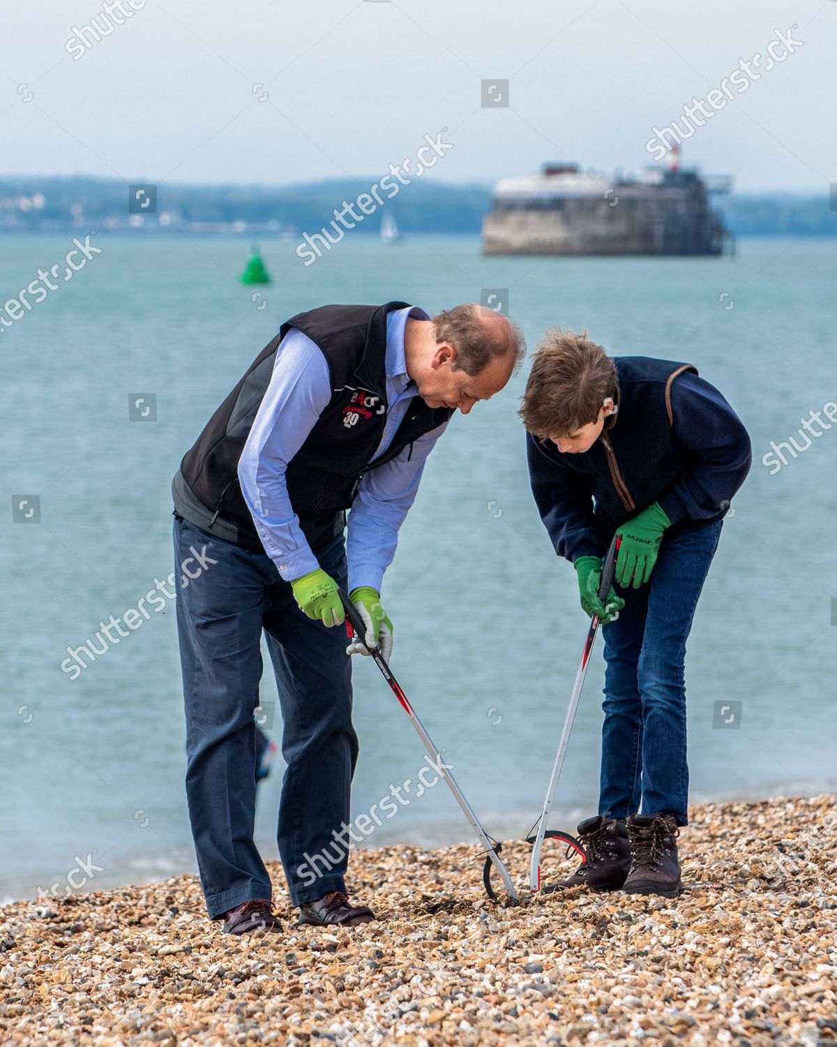 prince-edward-and-sophie-countess-of-wessex-great-british-beach-clean-southsea-beach-portsmouth-uk-shutterstock-editorial-10782998dh.jpg