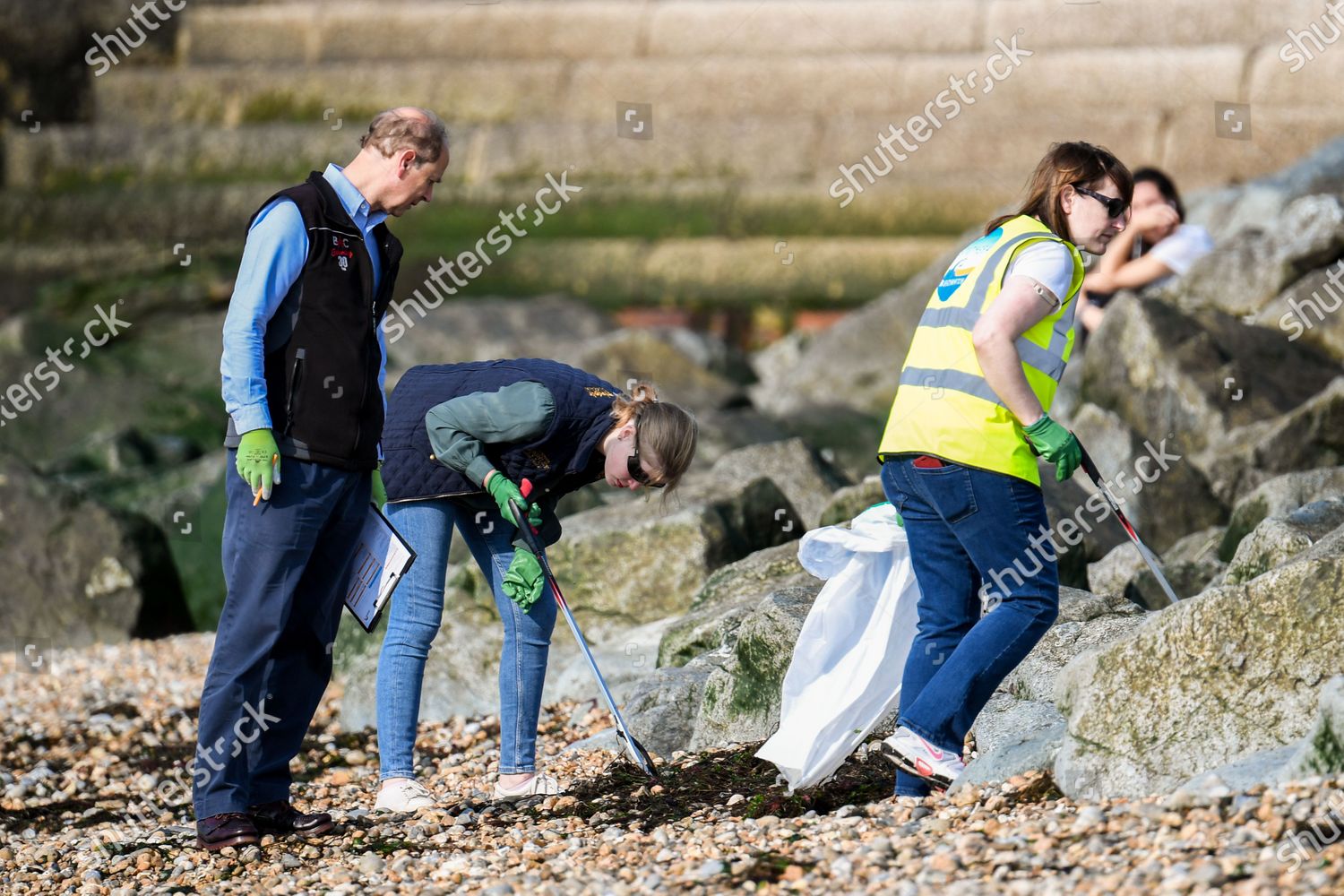 prince-edward-and-sophie-countess-of-wessex-great-british-beach-clean-southsea-beach-portsmouth-uk-shutterstock-editorial-10782998t.jpg