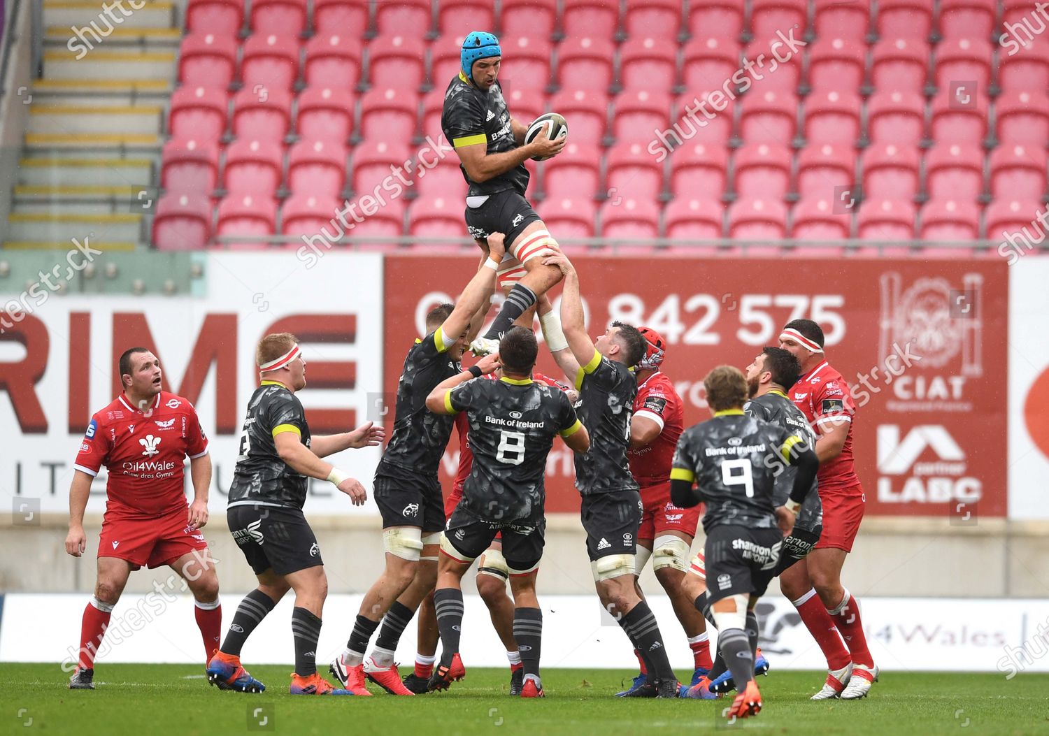 Tadhg Beirne Munster Wins Line Out Editorial Stock Photo - Stock Image ...