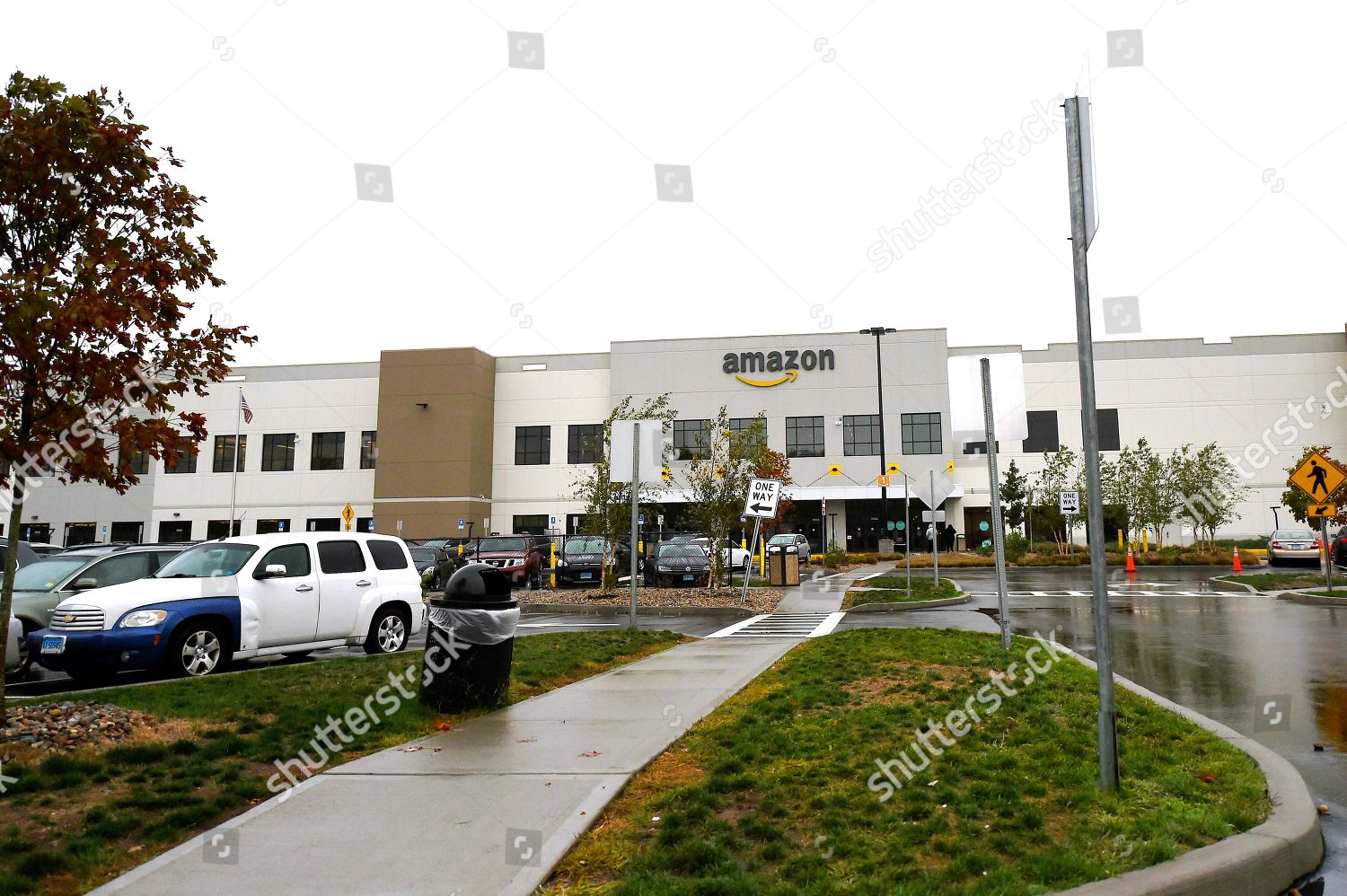 Exterior Amazon Fulfillment Center On Amazon Prime Editorial Stock Photo Stock Image Shutterstock