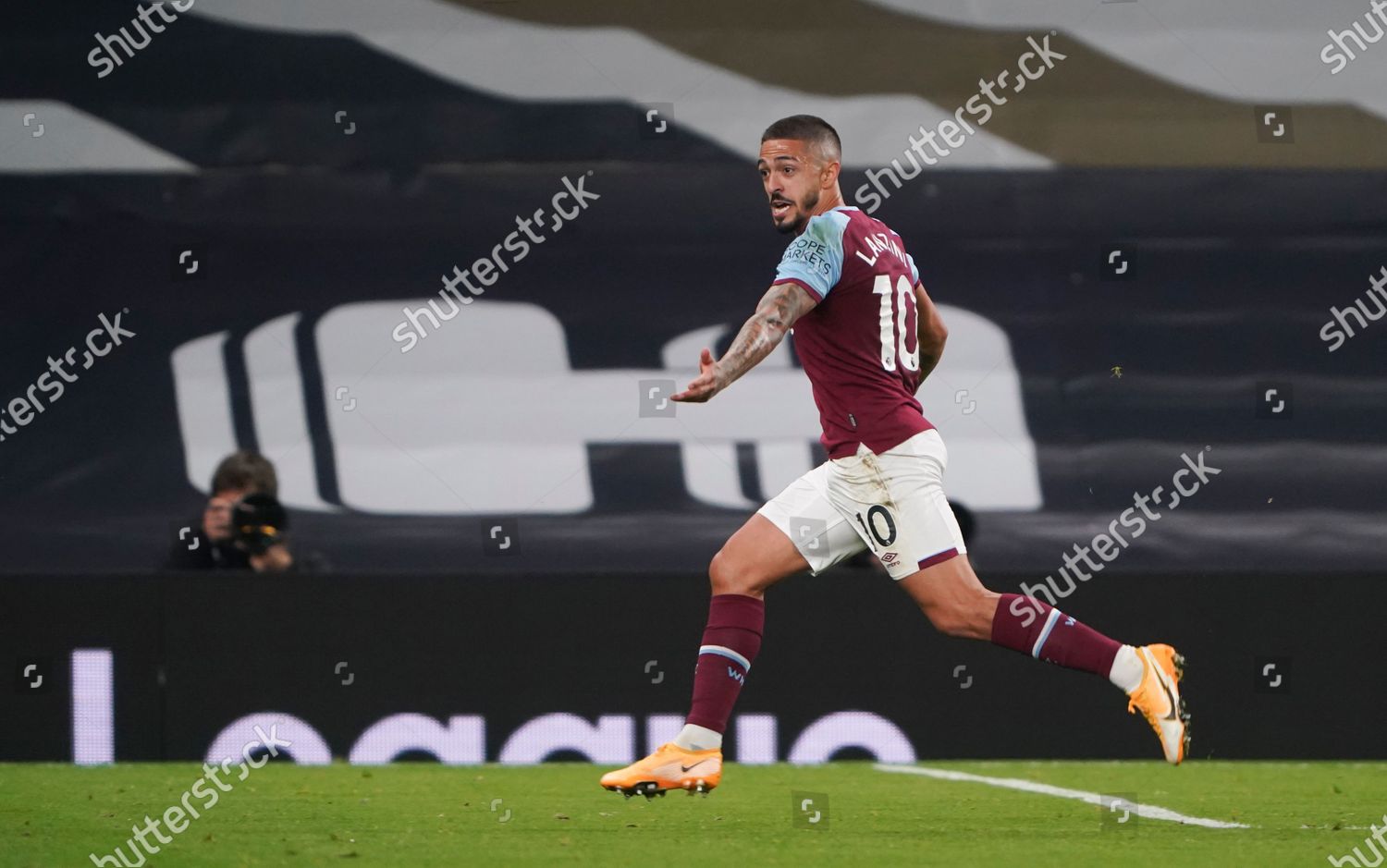 Manuel Lanzini West Ham Celebrates Scoring Editorial Stock Photo ...