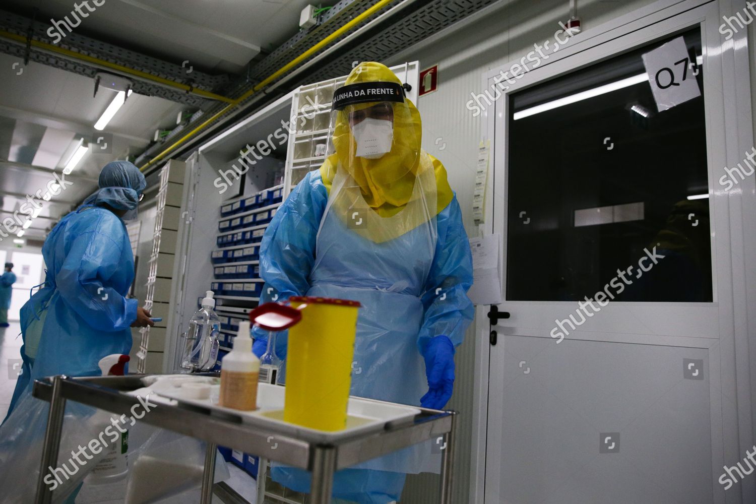 Nurse Preparing Breathing Test Covid 19 Editorial Stock Photo - Stock ...