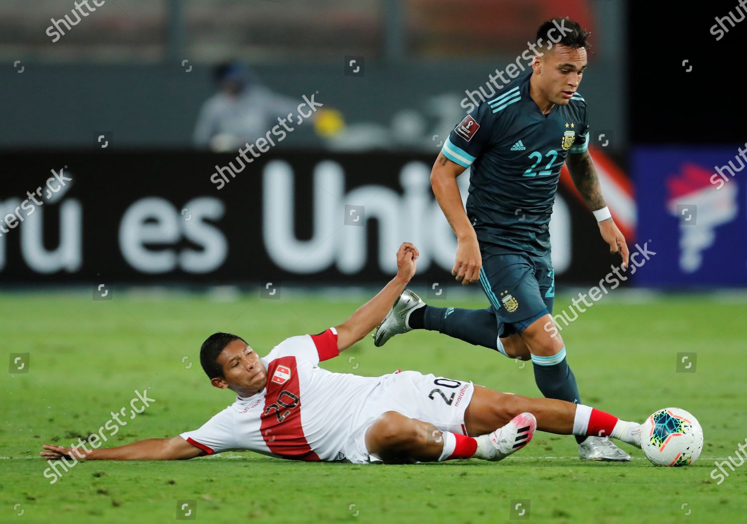 Gianluca Lapadula L Peru Vies Ball Lucas Editorial Stock Photo Stock Image Shutterstock