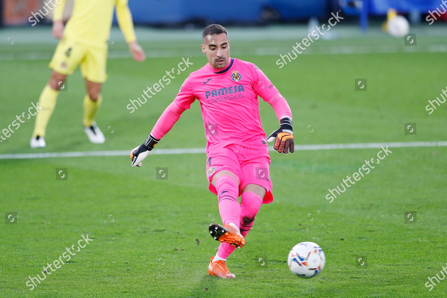 Sergio Asenjo Villarreal Football Soccer Spanish La Editorial Stock Photo Stock Image Shutterstock