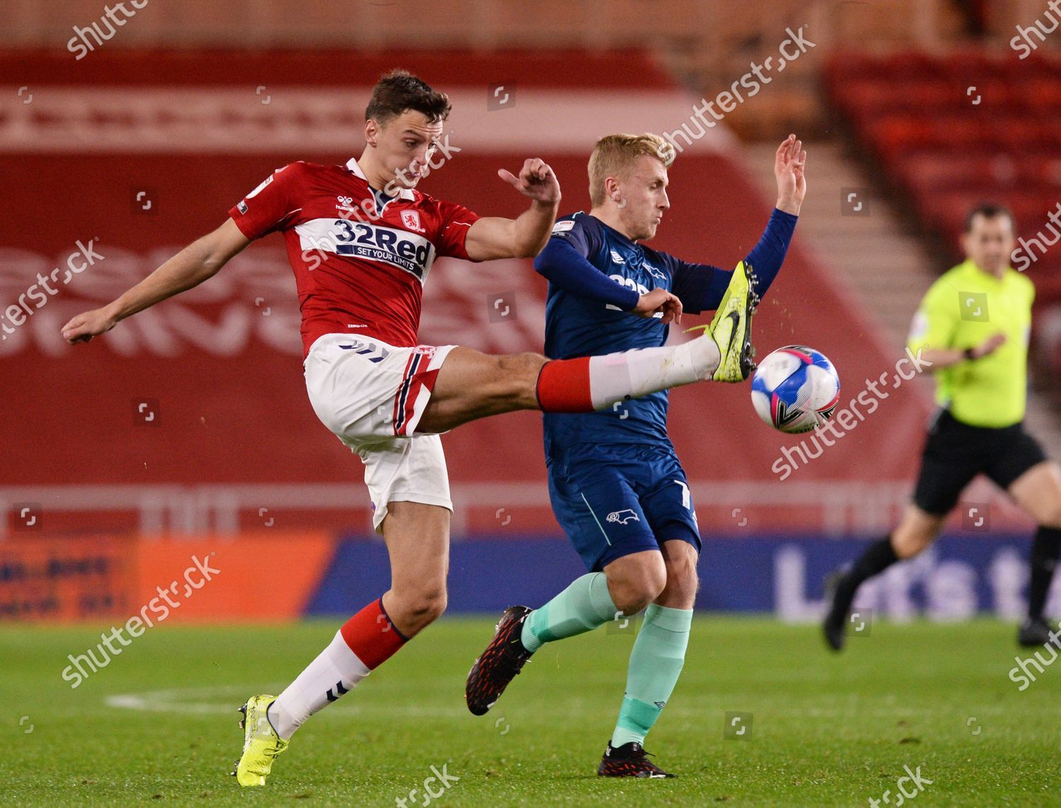 Dael Fry Middlesbrough Gets Ball Ahead Editorial Stock Photo - Stock ...