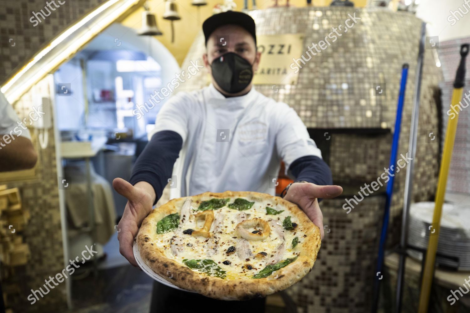 Whiteblue Pizza Dedicated Maradona Fiordilatte White Anchovies のエディトリアルストック写真 ストック画像 Shutterstock