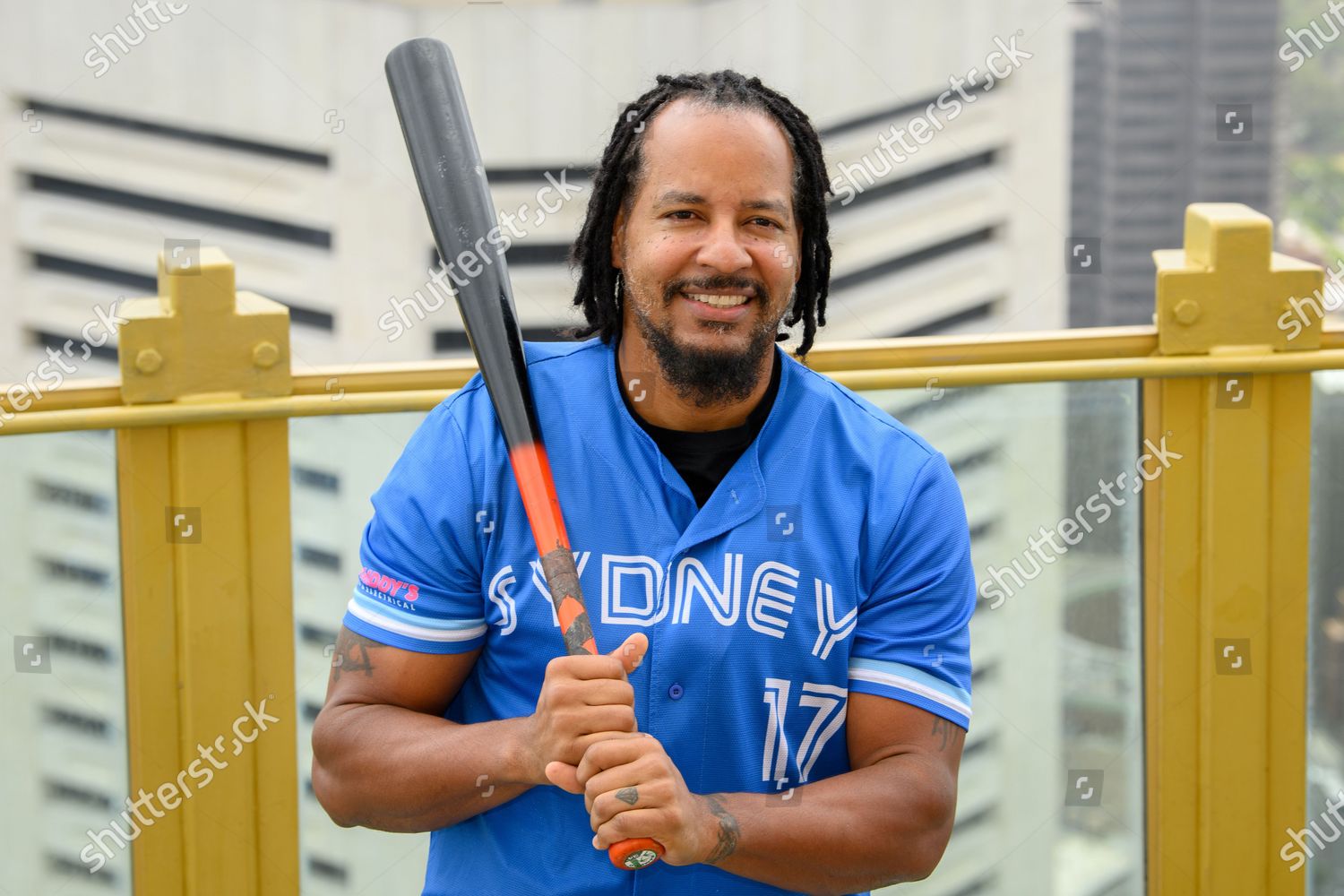 Manny Ramirez signs to play baseball in Australia - Covering the