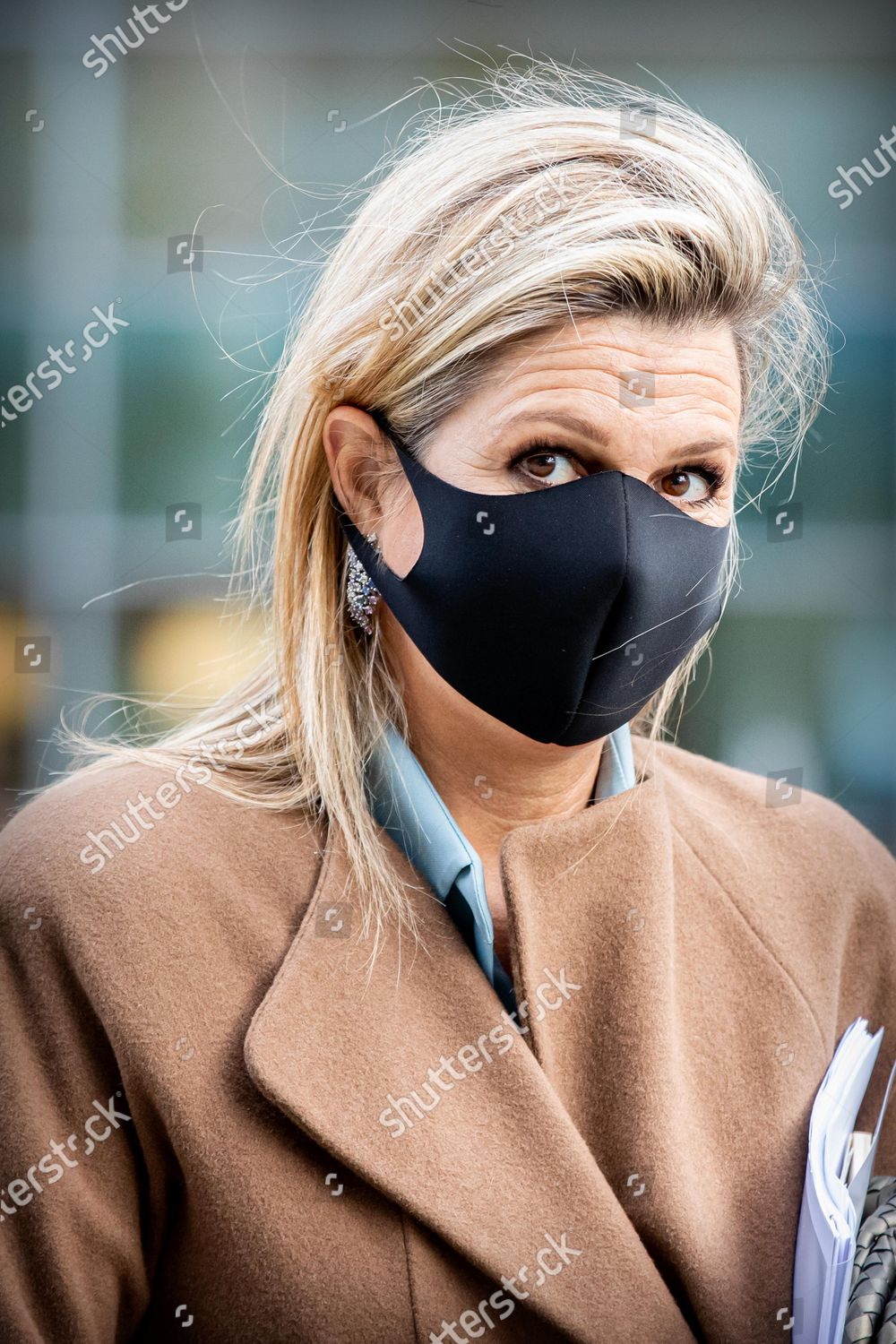 CASA REAL HOLANDESA - Página 83 Queen-maxima-visit-to-the-regional-work-center-amsterdam-the-netherlands-shutterstock-editorial-11149014ad