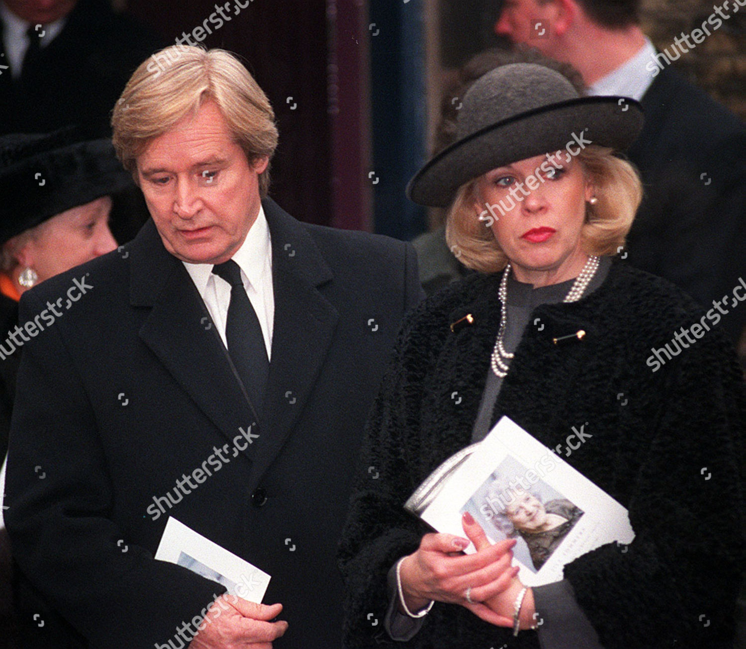 Funeral Coronation Street Actress Jill Summers Who Redaktionelles Stockfoto Stockbild Shutterstock