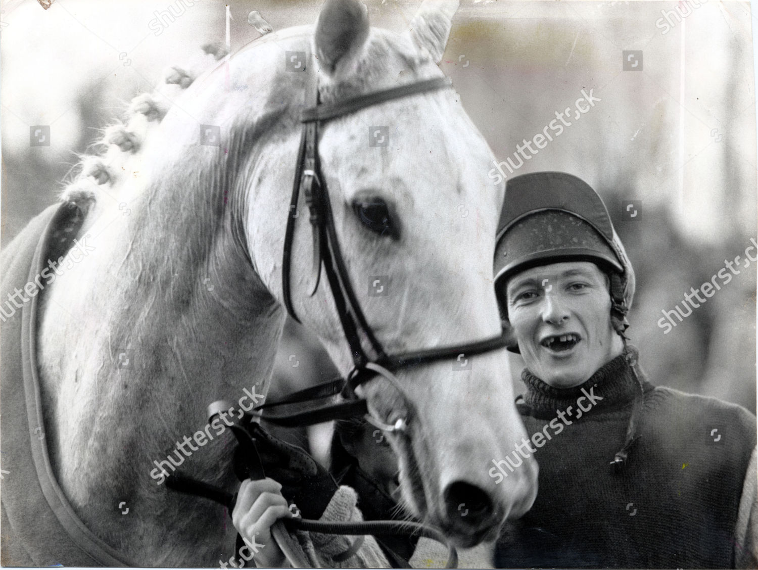 SIGNED RICHARD DUNWOODY ONE MAN KING GEORGE VI CHASE PHOTO COA HORSE RACING 