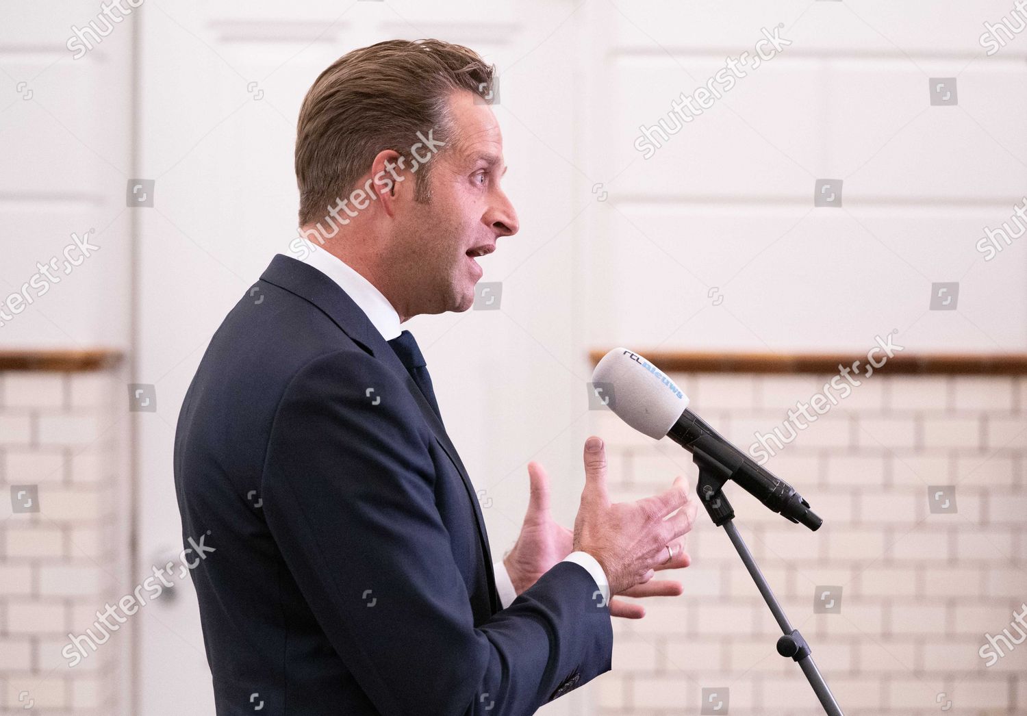 Hugo De Jonge Gives Statement Party Bureau Redaktionelles Stockfoto Stockbild Shutterstock