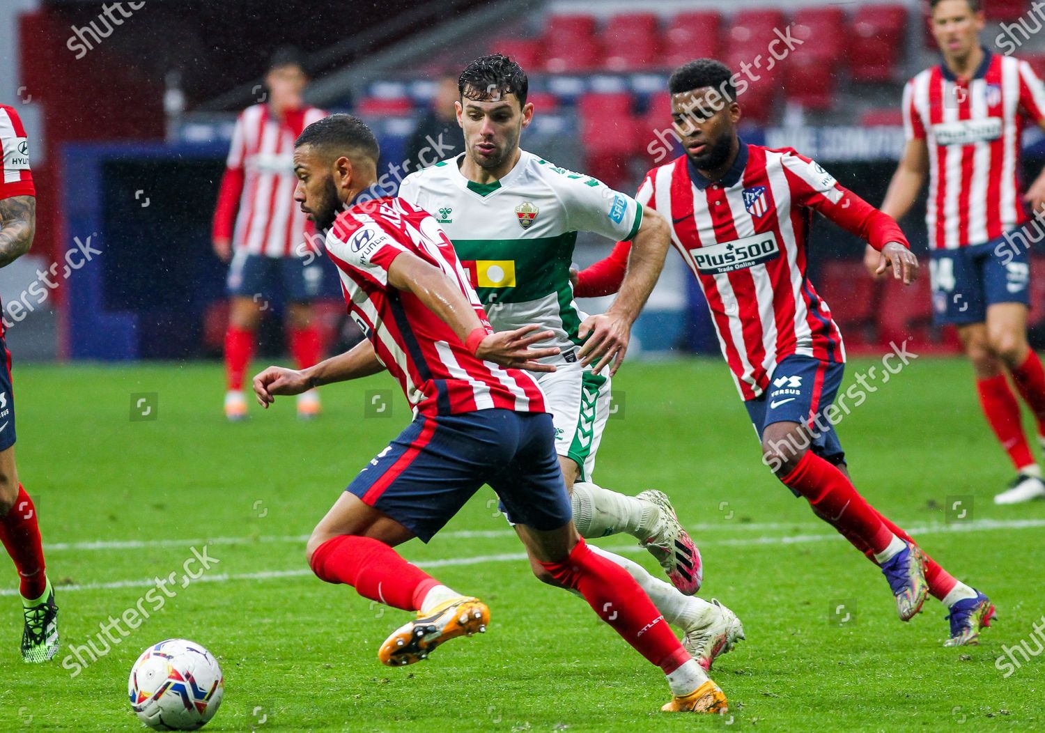 Atletico Madrid Vs Elche - Atletico Madrid Bounce Back From Madrid Derby Defeat With 3 1 Victory ...