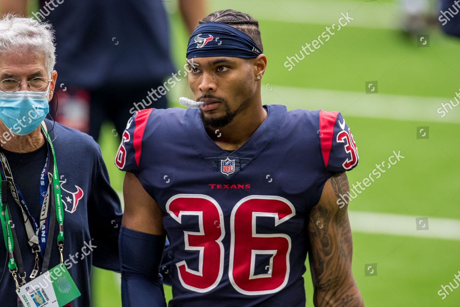 Houston Texans safety Jonathan Owens before an NFL football game